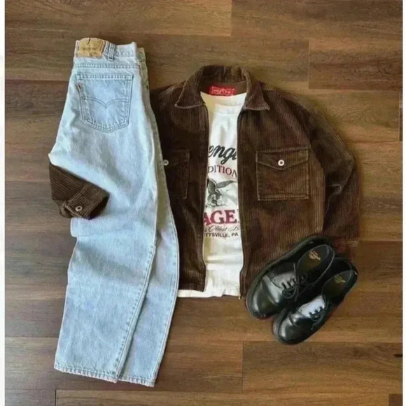 Levi’s Classic Buttonfly 501 Light Wash 36 X 28 Shipped USPS Y2K Dad Jeans - Picture 2 of 16